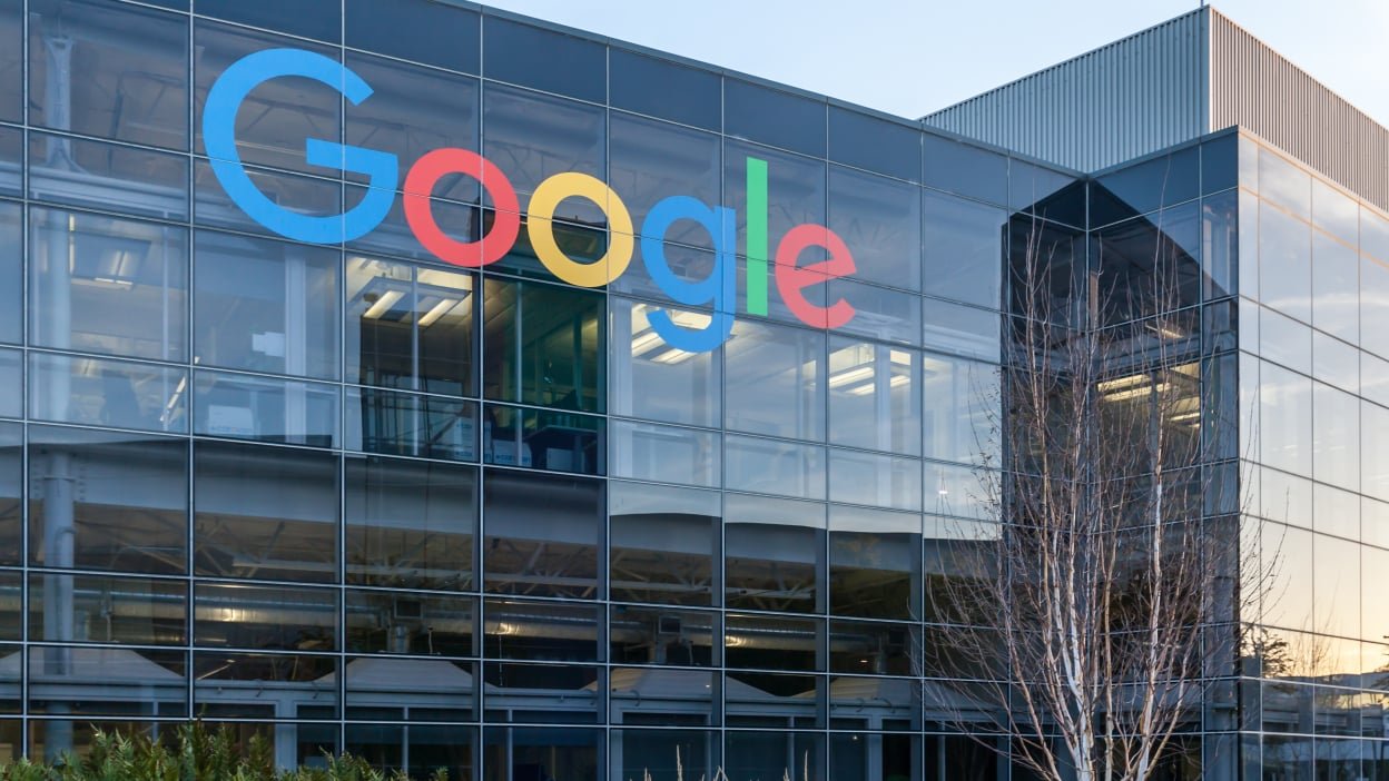 Google drops out of Pentagon’s $10 billion cloud competition